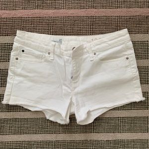 Gap 1969 Summer Cut-offs shorts